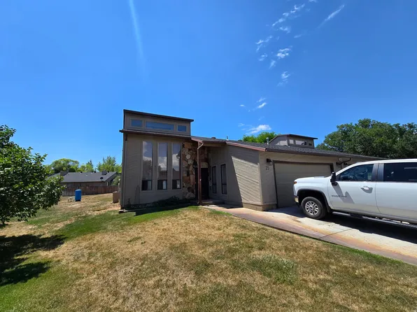 25 Park Cir, Vernal, UT 84078