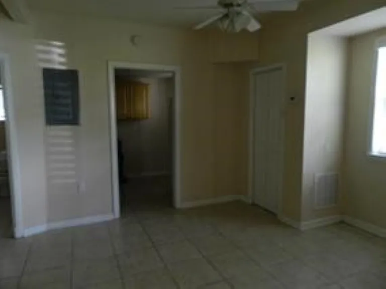 1505-4 Hudson St #4 — Photo 7
