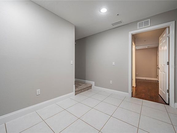 4th image of 4507 Legacy Park Dr
