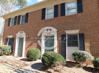 2896 Webb Bridge Rd, Alpharetta, GA 30009