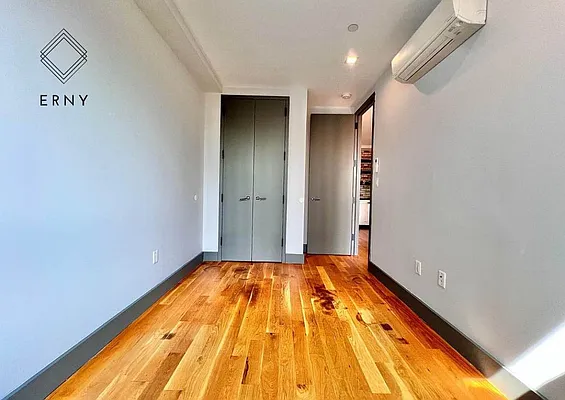 Rented by ERNY LLC | media 33