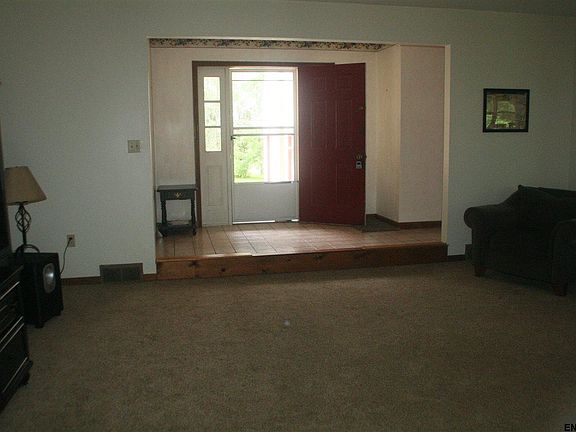 3rd image of 14 Waite Rd