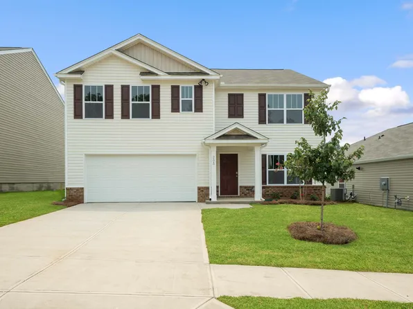 739 Wolverine Ln, Woodruff, SC 29388