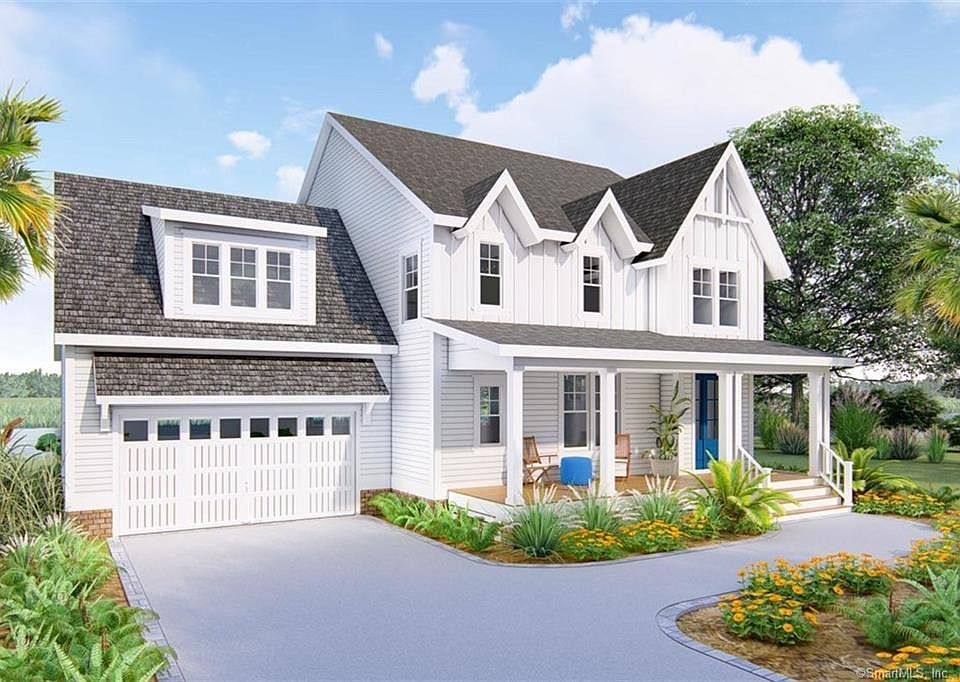 2nd image of 25 Edgewater Cir