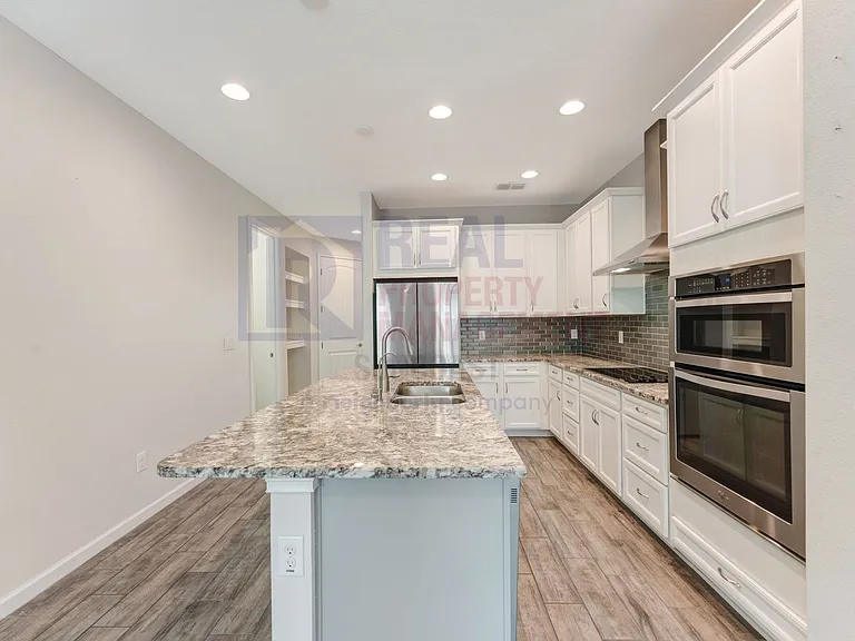 3689 Divot Ln — Photo 9