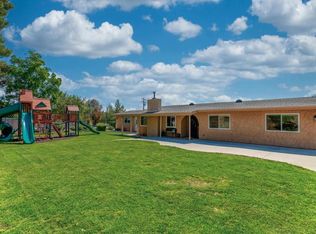 3008 N Victoria Dr, Alpine, CA 91901