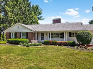 3292 Leffingwell Rd, Canfield, OH 44406