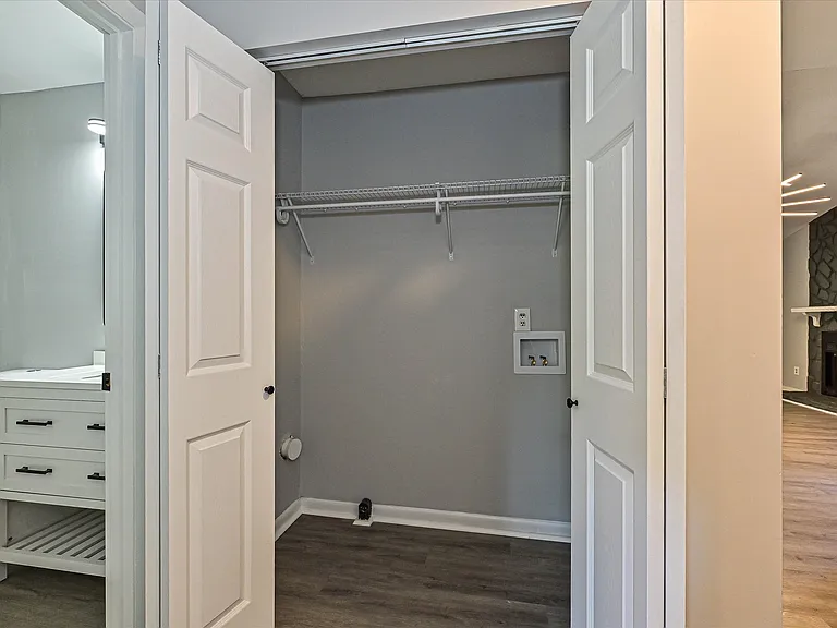 633 Pennwood Ln — Photo 27