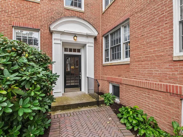 46 Browne St APT 5, Brookline, MA 02446
