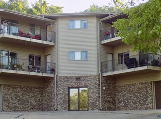 1536 S Southeastern Ave APT 204, Sioux Falls, SD 57103