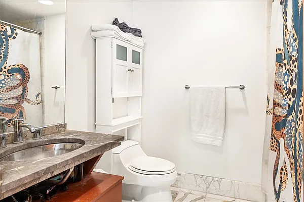 Rented by Compass | media 7