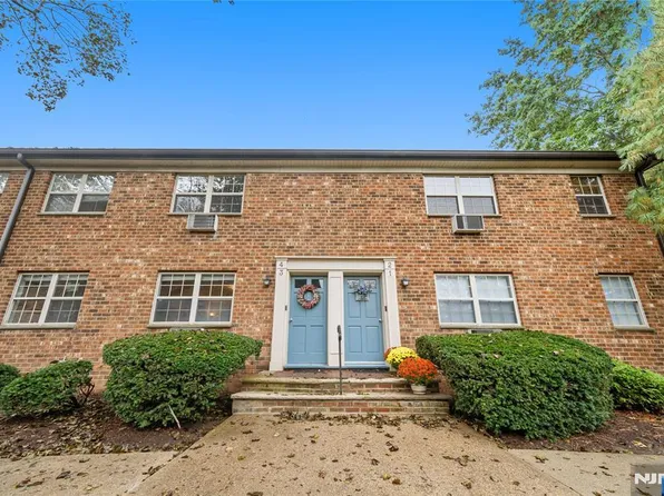 19 Savage Rd #U19-c-3, Denville, NJ 07834