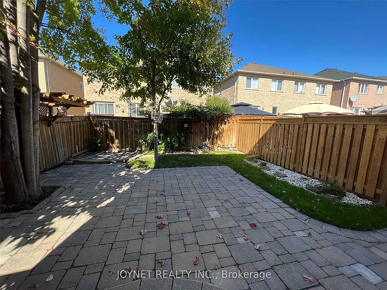 269 Lauderdale Dr — Photo 18
