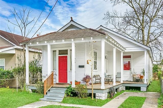 1st image of 513 Avenue B