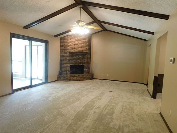 2nd image of 2123 N Glenwood Dr