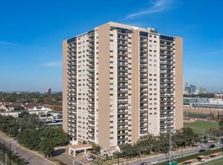 2929 Buffalo Speedway #A303, Houston, TX 77098