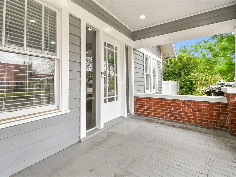 6810 N Navin Ave — Photo 48