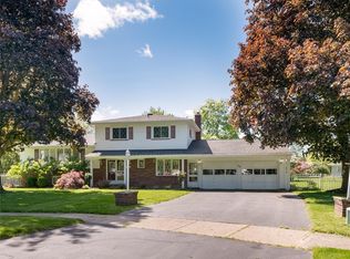 28 Kernwood Dr, Rochester, NY 14624
