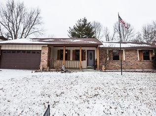 149 Lake Ridge Dr, Saint Peters, MO 63376