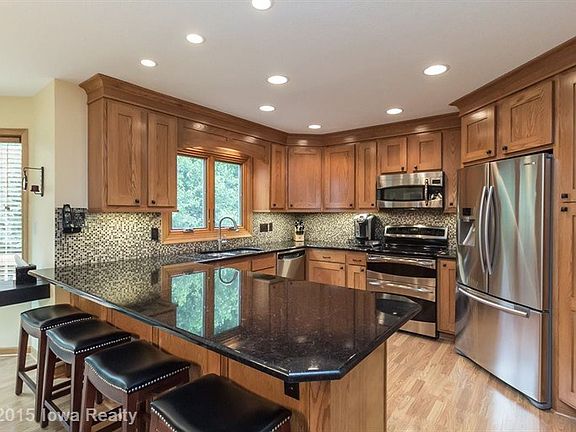 4th image of 9202 Timberwood Dr