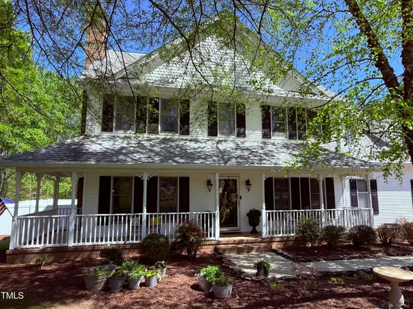 2385 Olde Spring Ct, Graham, NC 27253