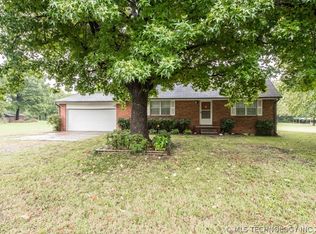 8515 S 39th Ave W, Tulsa, OK 74127