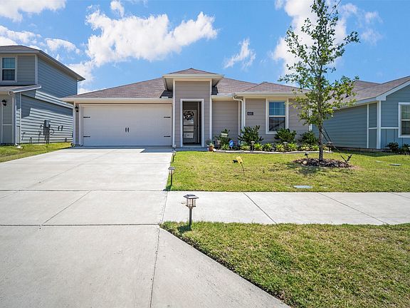 3rd image of 6505 Shoreline Ln