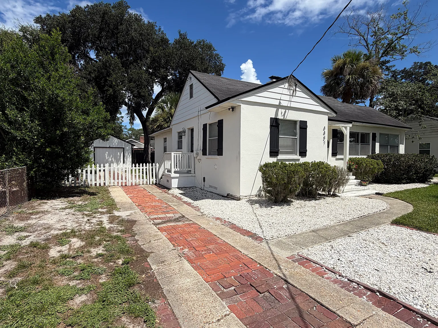 3 bed, 1416 sqft, $2,950 — Photo 2