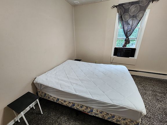 2nd image of 505 S 10th St #1