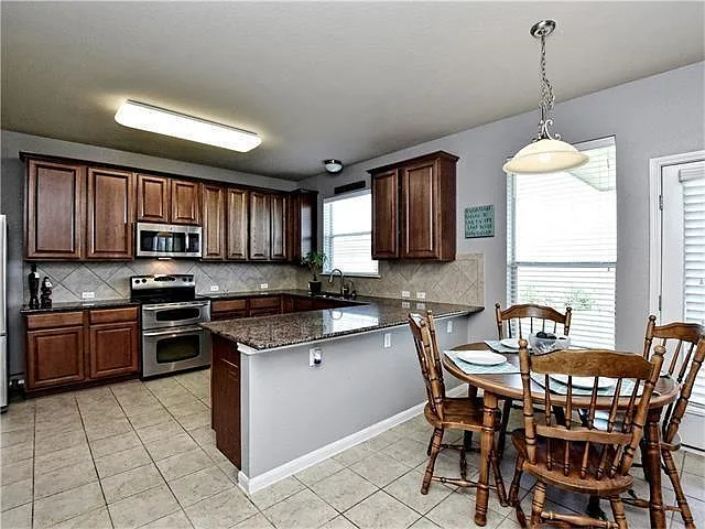 18204 Kermit Ct — Photo 16