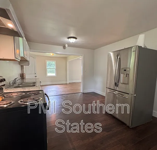 110 Stone Creek Dr — Photo 10