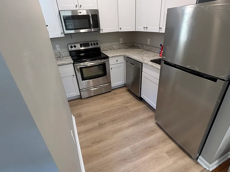 802 N Broom St #1 — Photo 3