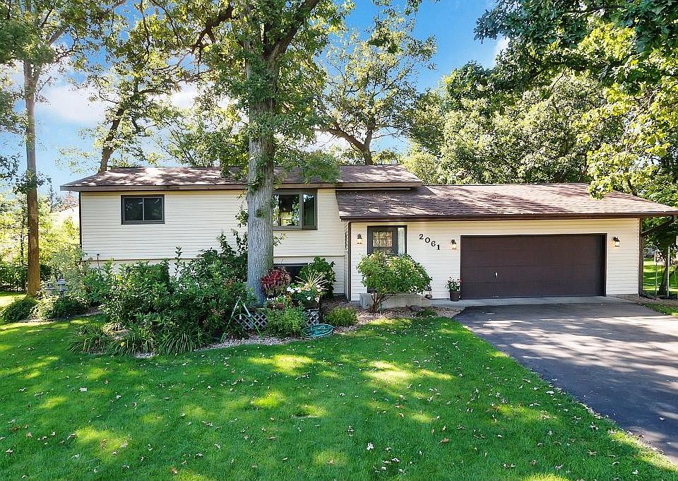 1st image of 2061 W Highview Dr