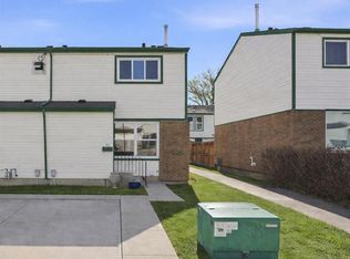 100 N Pennsylvania Rd SE #41, Calgary, AB T2A4Y8