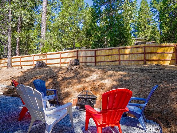 5th image of 5374 Begonia Dr