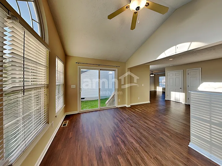 5169 Appaloosa Cir — Photo 8