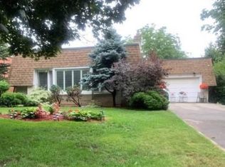 31 Jondan Cres, Markham, ON L3T3Z4
