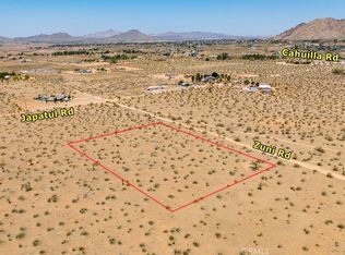 24211 Zuni Rd, Apple Valley, CA 92307