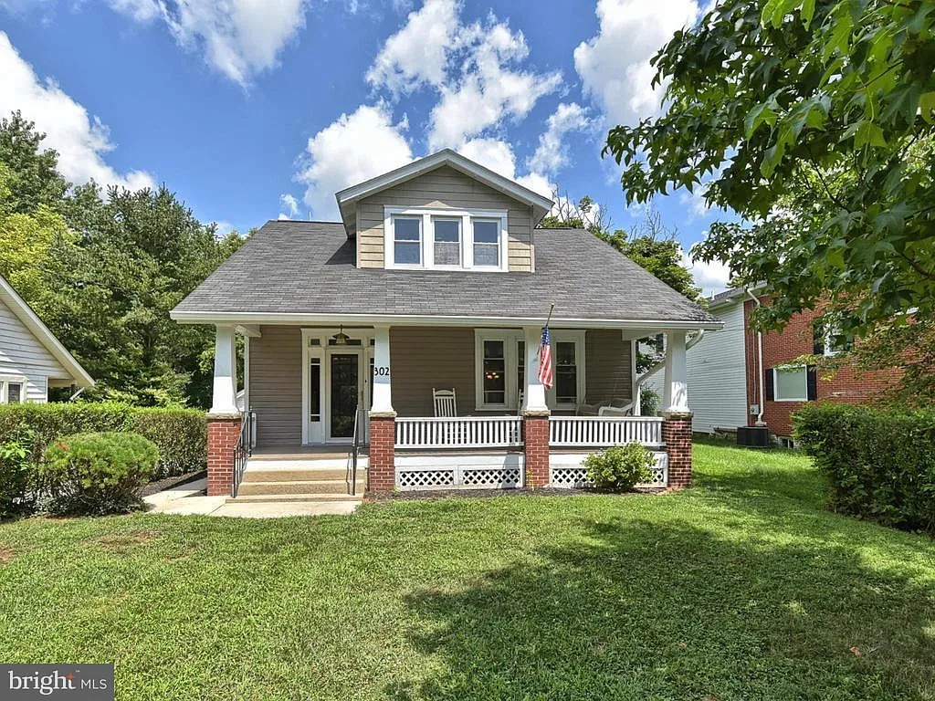 302 Hebb Rd photo 1