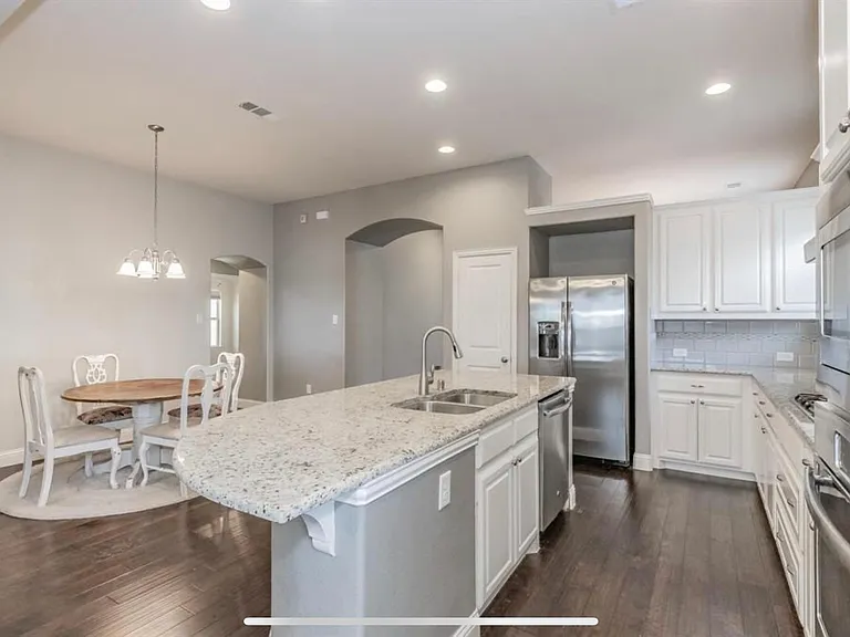 2312 Independence Dr — Photo 14