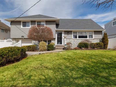 292 Concord Ave Avenue, Oceanside, NY, 11572