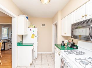 907 Ashland Rd, Columbia, MO 65201