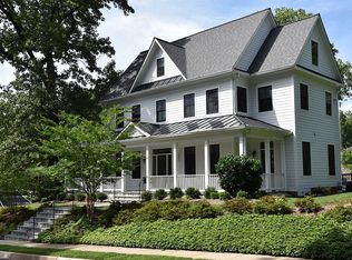 3033 N Florida St, Arlington, VA 22207