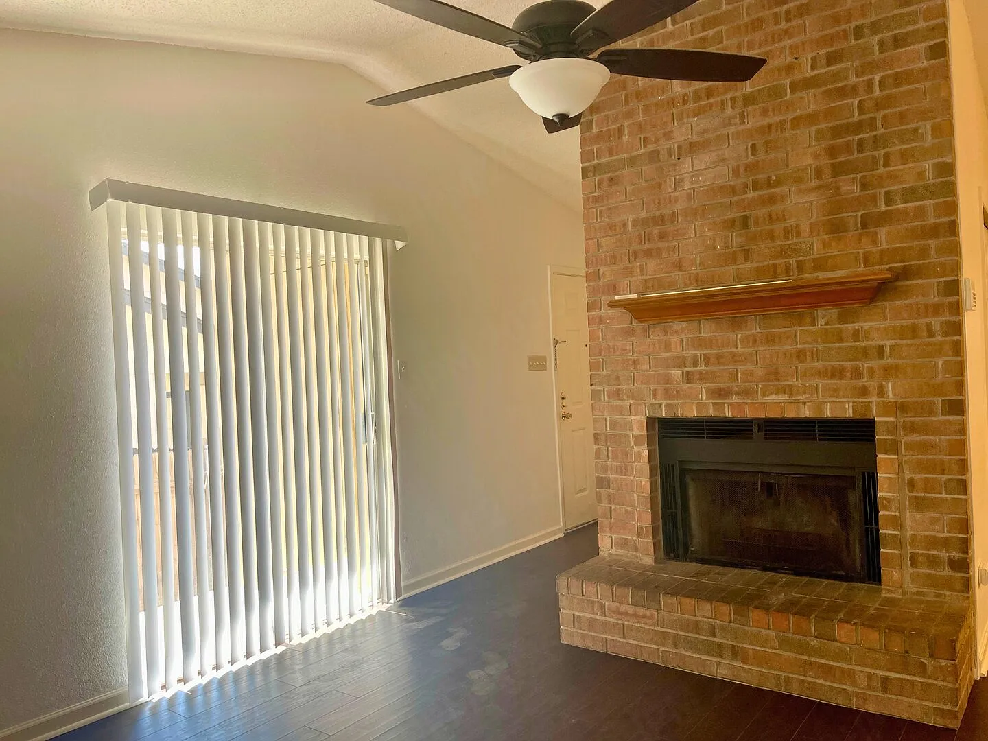 14506 Woods Hole, San Antonio, TX 78233 | Home for Rent 78233 — Photo 4