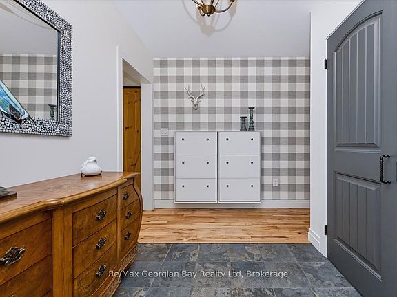 5th image of 68 Coldwater Rd