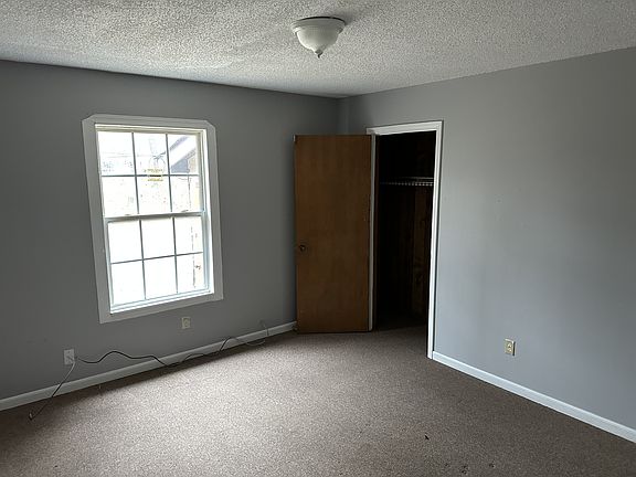 4th image of 733 Madison Ave #1