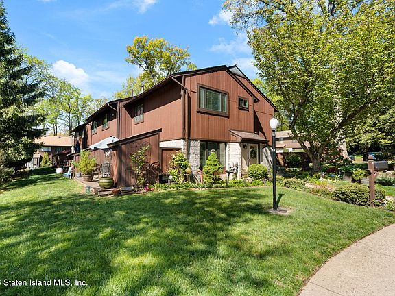 2nd image of 77 Stone Ln