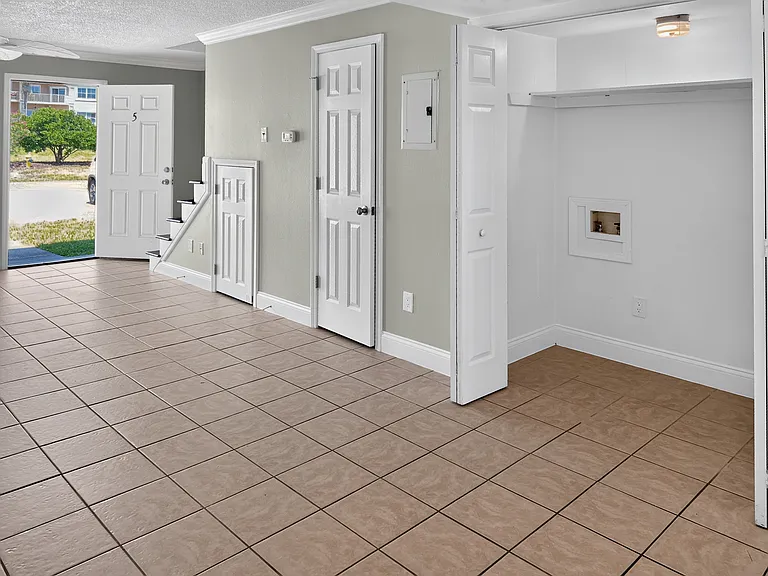 348 Tarpon Ave #5 — Photo 5