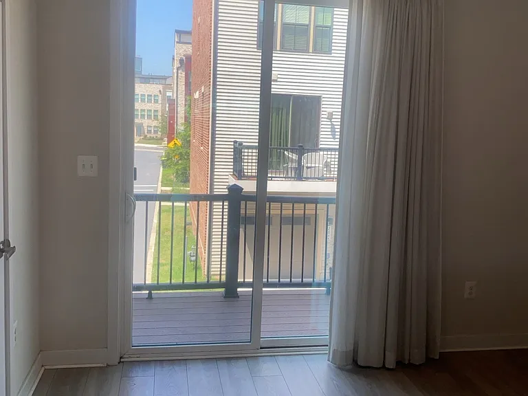 2821 Evansgreen Dr — Photo 5