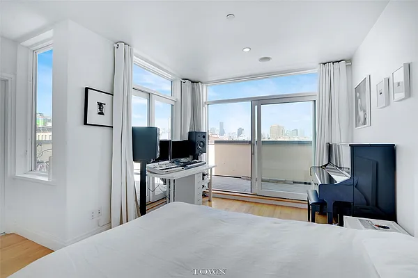 Sold by Town Residential | media 14